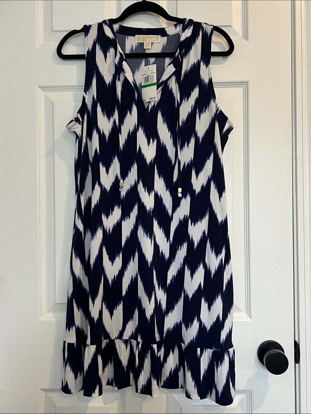 NWT Micheal Kors Sleeveless Navy and White Ikat Dress - Picture 2 of 6
